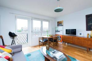 Stylish Central 2BR Flat with Tower Bridge Views