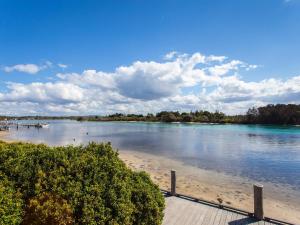 Haven Waters 6