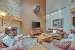 Four Bedroom House room in Starfire Townhome 1994