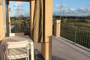 Appart'hotels Clos des Oliviers Grimaud - Meuble de Tourisme : Appartement 1 Chambre de Luxe avec Terrasse