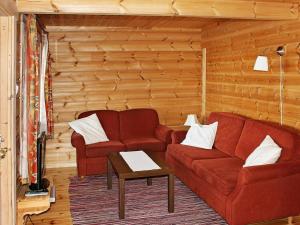 Two-Bedroom Holiday home in Vågland 7