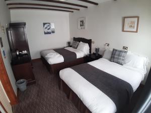 Family Room room in Bull Inn