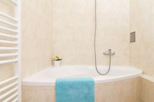 Apartments with 2 Bathrooms- 5 minutes from Old Town - 102 m2