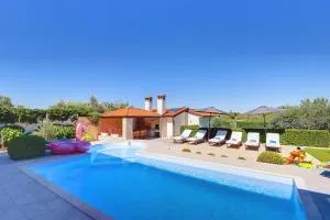 Villa Allegra - 斯维蒂皮塔乌苏米