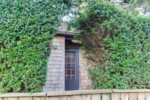 Historic Haystack Cabin