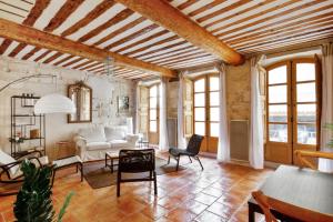 Appartements Charming traditional flat with garage at the heart of Avignon - Welkeys : photos des chambres