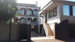 Merab House - Goderdzi