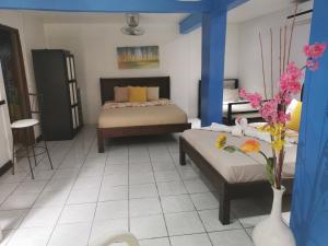 Cabinas Cafe Del Mar