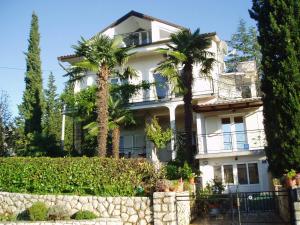 Apartments Villa Elizabet 