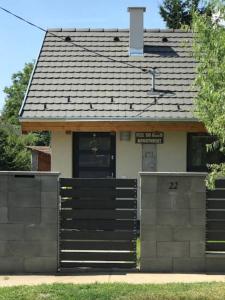 ‘Feel So Good’ apartment