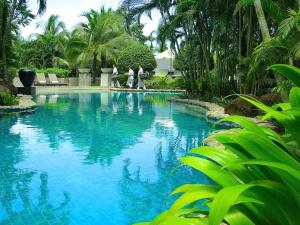 Villa on The Rocks, 4 bedrooms, Phuket