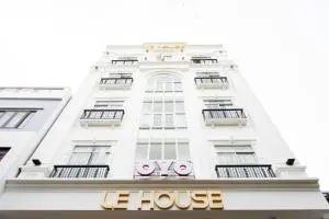 Le House Hotel and Studio - Ba Na