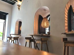 zLife Stone Town