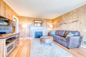 Cheris Oceanfront Getaway