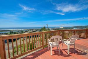 Three Bedroom House room in Carousel House in Pacific City