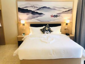 Season Inn Hotel