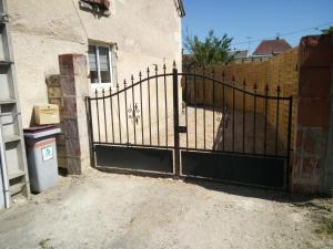 Maisons de vacances Mini Tribu de Beauval 2ch Saint Aignan jardin et parking prive : photos des chambres