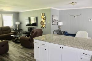 Contemporary yet Cozy Fun