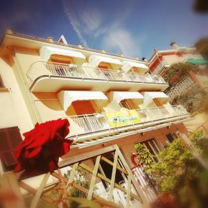 2 star hotell Hotel Eva La Romantica Moneglia Itaalia