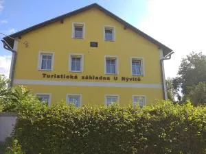 Turistická základna u Nývltů - Bělý