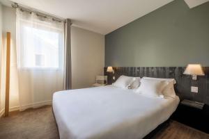 Hotels Les Flots - Hotel et Restaurant face a l'ocean - Chatelaillon-Plage : photos des chambres