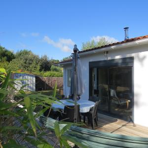 La Belle Insulaire, Vertbois plage, forêt, vélos, wifi