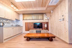 Dongbackdongsan Pension