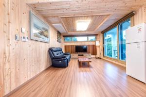 Dongbackdongsan Pension