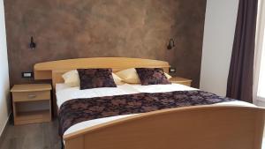 Double Room with Sea View room in Villa Anka