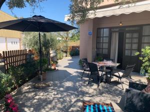 Deluxe Apartment No.8