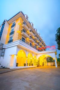 Angkor Zhe Jiang Hotel