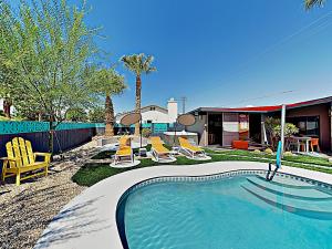 Three-Bedroom House room in 1780 N Whitewater Club Drive Home
