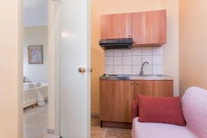 Virginia Hotel Samos Greece
