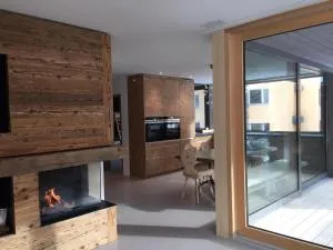 Ultra Luxurious 2-family Apartment on the Slopes in Arosa, CH - Tschiertschen