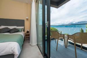 Double or Twin Room with Sea View room in Hotel Seventh