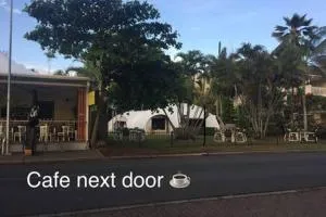 Casablanca Domes Trinity Beach - Trinity Beach