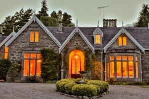 Scatwell House