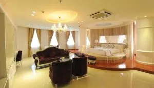 Viet Uc Hotel - Ấp Mỹ Hòa (2)