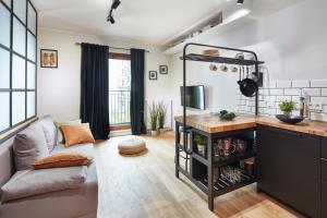 Browary Warszawskie Krochmalna 58 by Renters