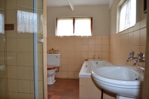 Over The Mountain Guest Farm