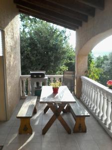 Maisons de vacances Gites de l'Esquirou : photos des chambres