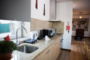 CASA DA CASADA VILLA RURAL - FOZ DO DOURO by LW