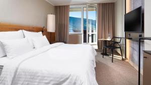 Executive Double Room with Balcony room in OREA Resort Horal Špindlerův Mlýn