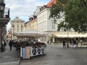 Stare Miasto Świętojerska 12