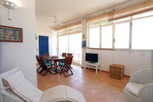 Balcone Sul Mediterraneo