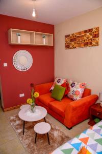 PIT-STOP NAIROBI: LOCATED NEAR AIRPORT & TOURIST CIRCUIT