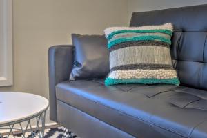 Bright 1 BR in the heart of Capitol Hill β APT C