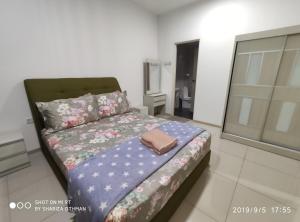 Shah Suites Vista Alam