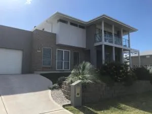 Broughton Views - Солджерс-Пойнт