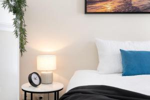 Amazing River View - 3 Bedroom Apartment - Brisbane CBD - Netflix - Fast Wifi - Carpark